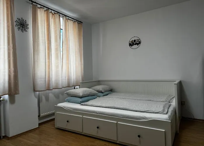 Mca * Viena